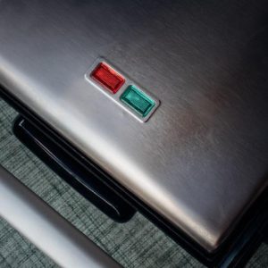 Singer 750W Sandwich Maker